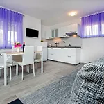 Apartman And Tereza