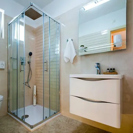 Apartment And Tereza Rovinj